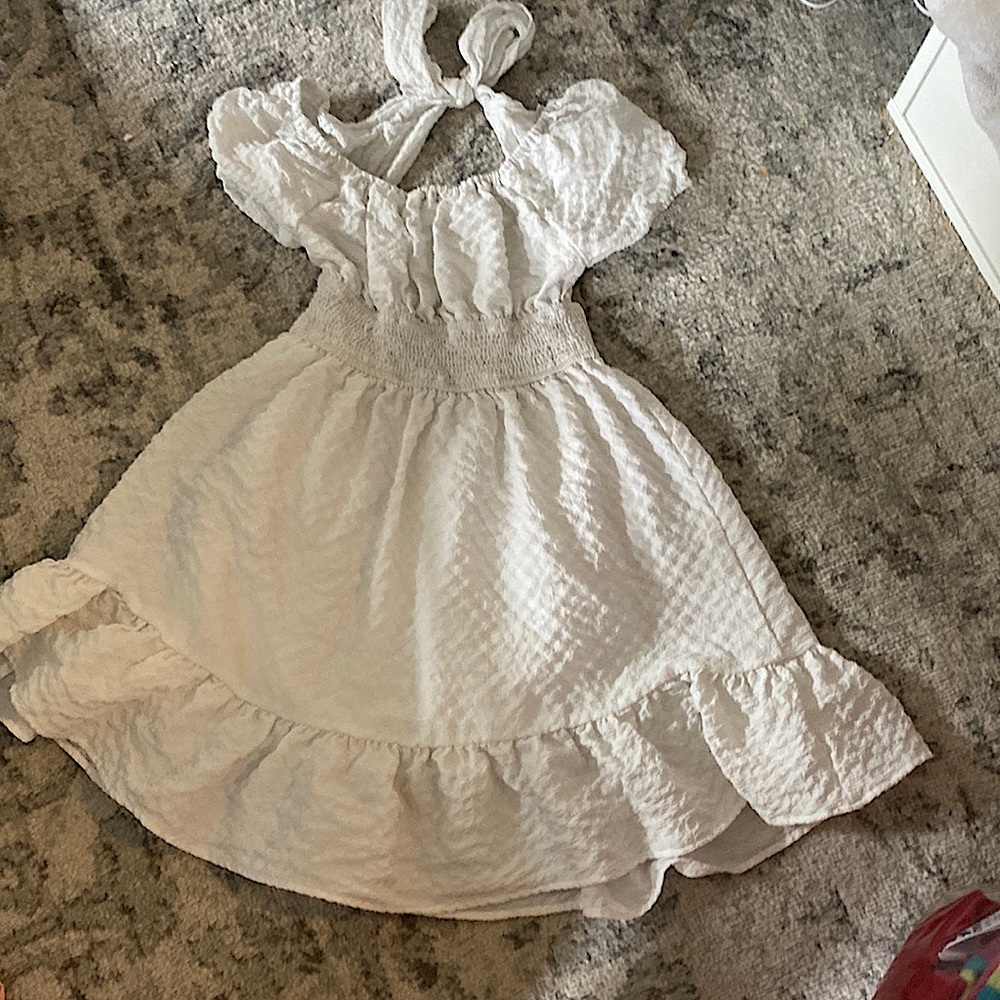 girls white dress size 140.